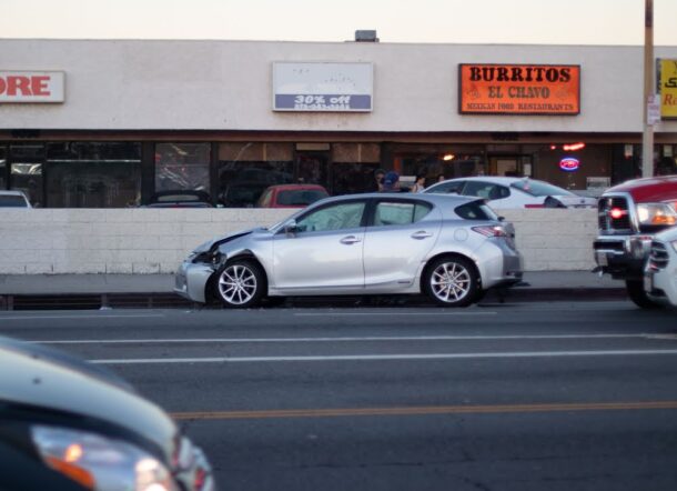 Rialto, CA – Driver Hurt in Two-Car Crash on I-210